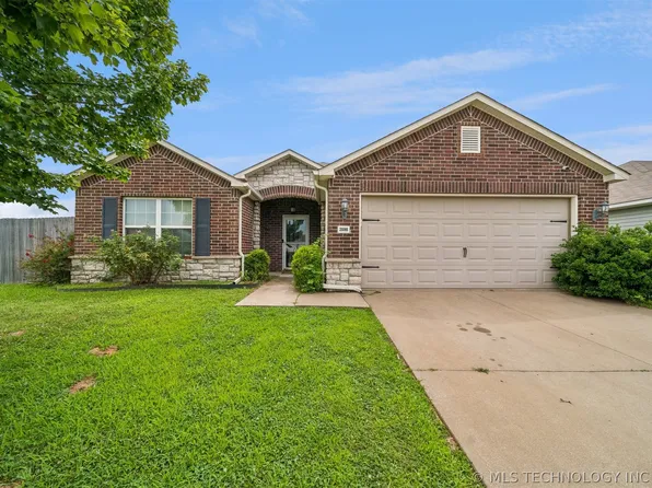 25066 E 93rd St S, Broken Arrow, OK 74014