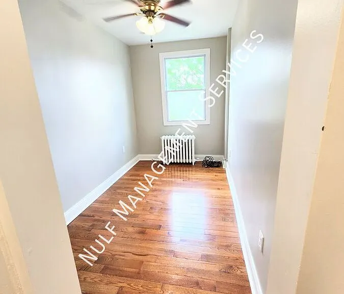930 Portland St #2 — Photo 7