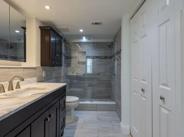 18880 JOLSON Avenue #8, Boca Raton, FL 33496
