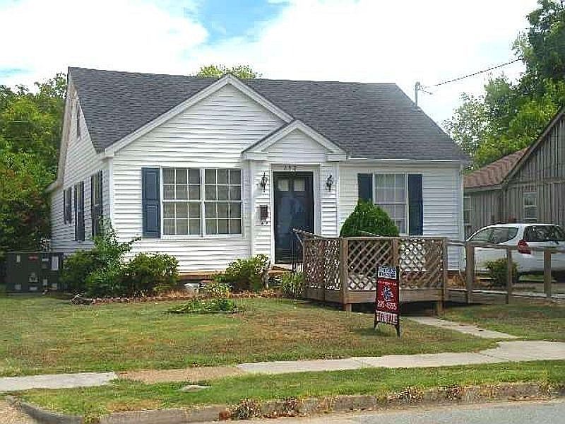 1st image of 432 Victory Ave