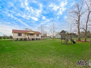 43211 Wayne Stevens Rd, Gonzales, LA 70737
