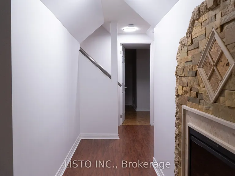 128 Sweetwood Cir — Photo 29