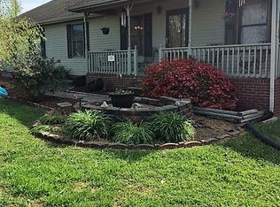 11 Victoria Dr, Cadiz, KY 42211