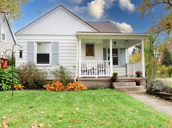 15102 Sumner, Redford, MI 48239