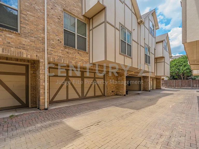 4148 Grassmere Ln #2A — Photo 25