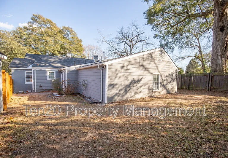 3615 Phelts Dr — Photo 27