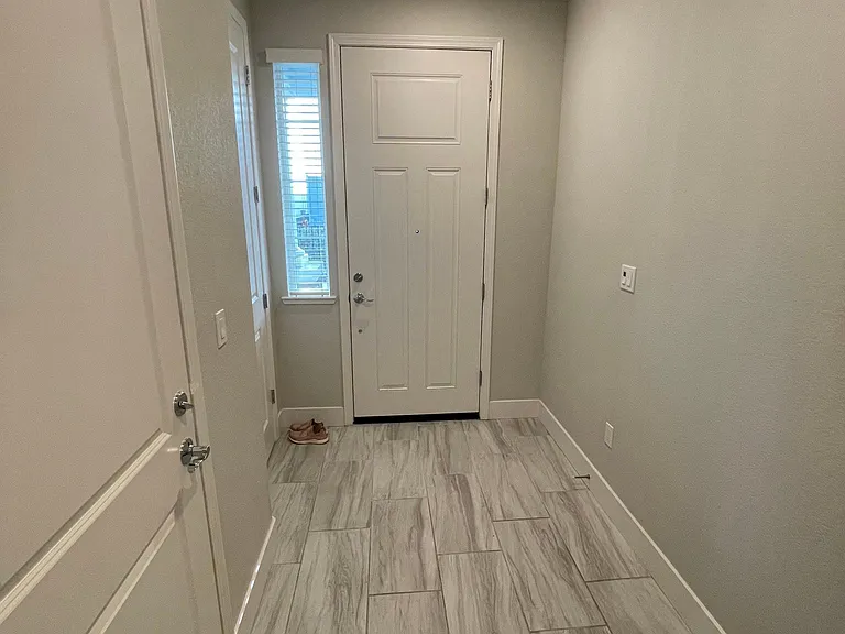363 Pear Tree Ter #E — Photo 42