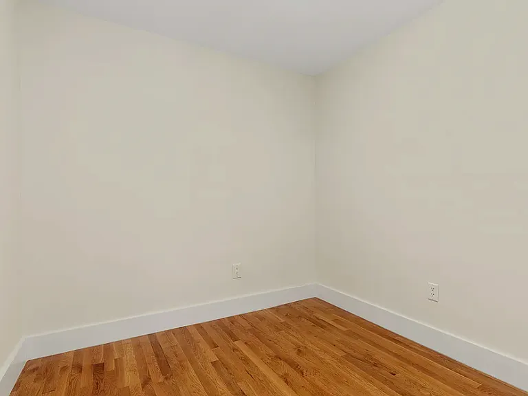 91 Christopher St #17A — Photo 3