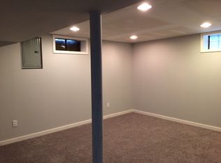 606 Gardenia Ave, Royal Oak, MI