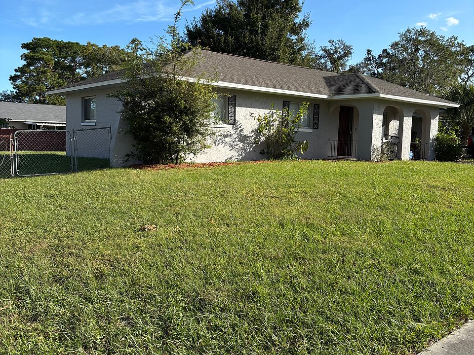 2nd image of 4893 Lake Ridge Rd