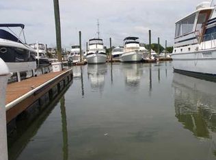 40 41st Ave #E, Isle of Palms, SC 29451