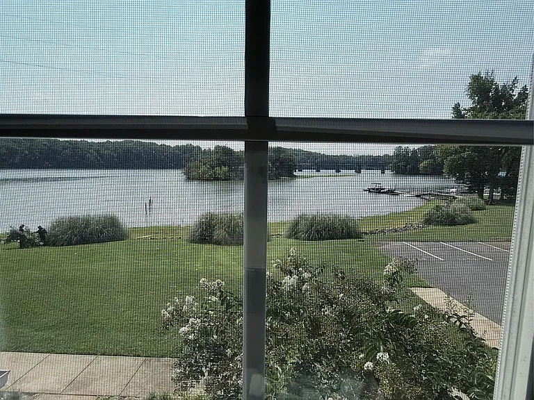 1442 River Dr — Photo 13
