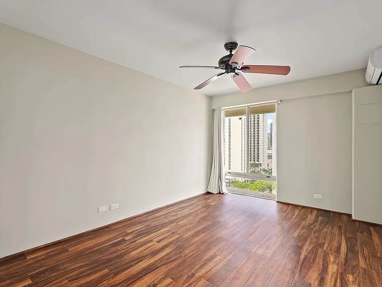 240 Makee Rd #12C — Photo 18