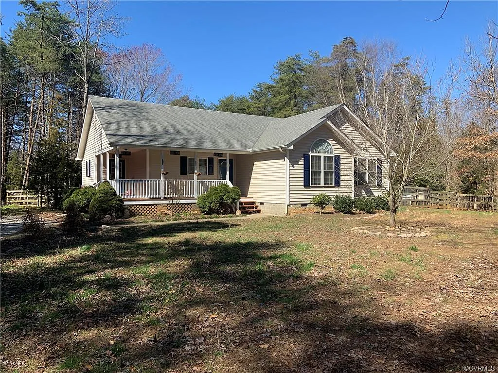 23 Pine Ct photo 1