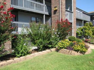 186 Bunker Ridge Dr BUILDING 3-53, Branson, MO 65616