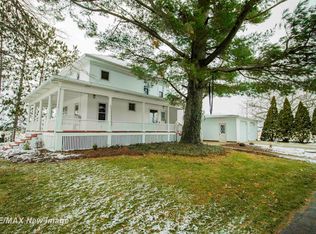 11744 Baldwin Rd, Chesaning, MI 48616