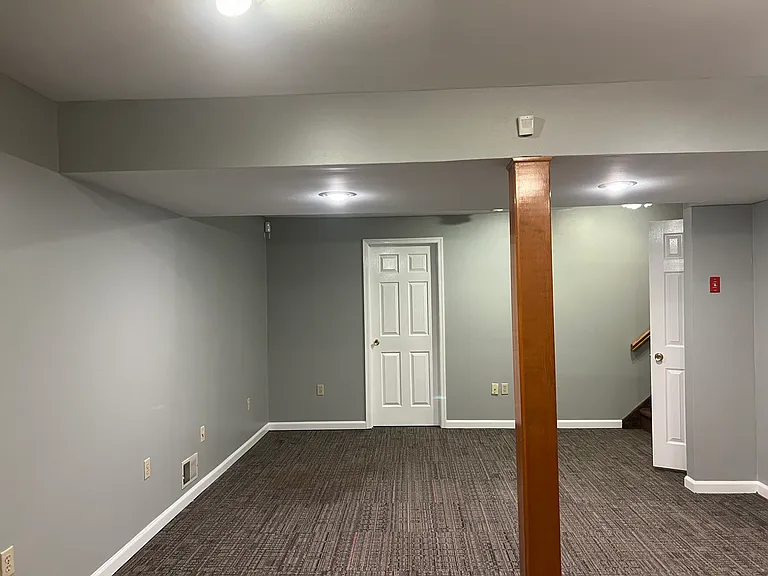 83 Bond St — Photo 23