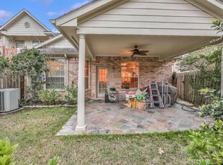 7606 S Linpar Ct, Houston, TX 77040