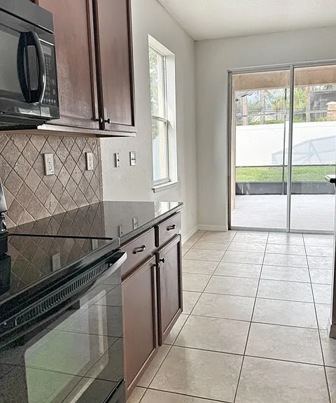 3648 Briar Run Dr — Photo 28