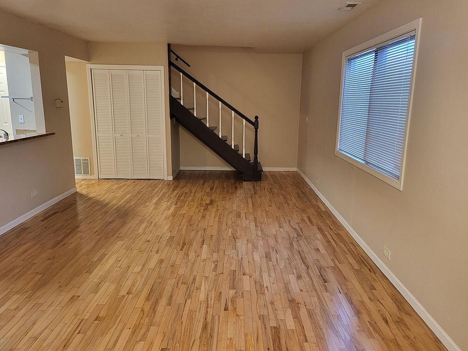 1st image of 30 N Waterford Dr