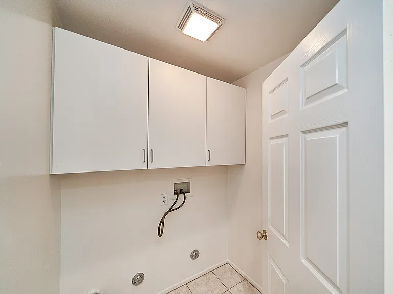 7455 Chanteclair Ct — Photo 12