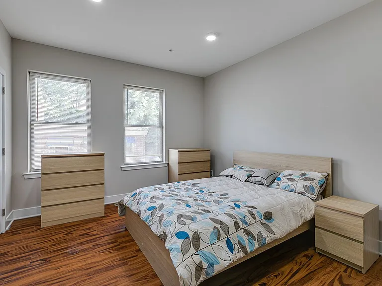 549 Armstrong St #101 — Photo 9