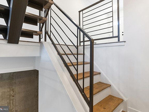 4th image of 2213 N Philip St #1