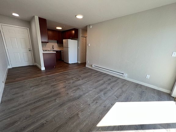 5th image of 29371 Dixon St #Z