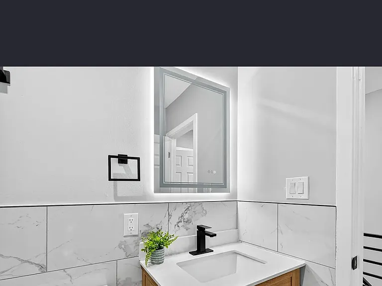 2658 S 68th St #4452218190 — Photo 12
