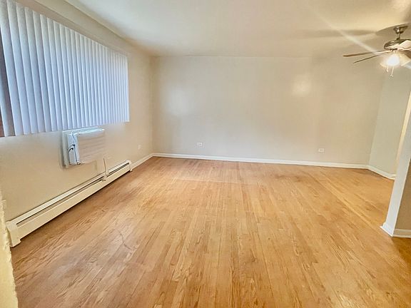 2nd image of 405 Wesley Ave APT 4