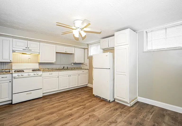 2654 Avalon Pl #2656 — Photo 5