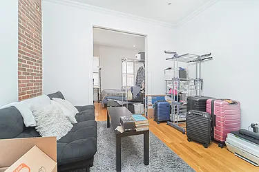 Rented by Living New York