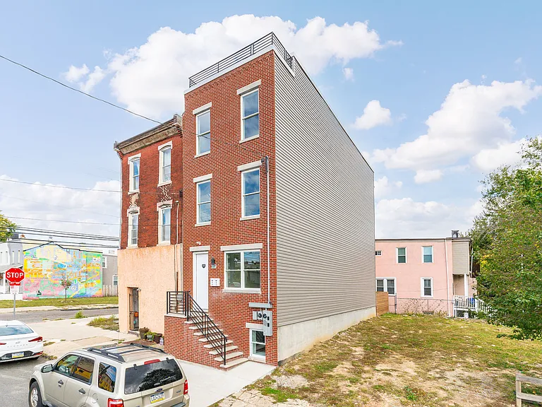 737 N 42nd St #1 — Photo 38