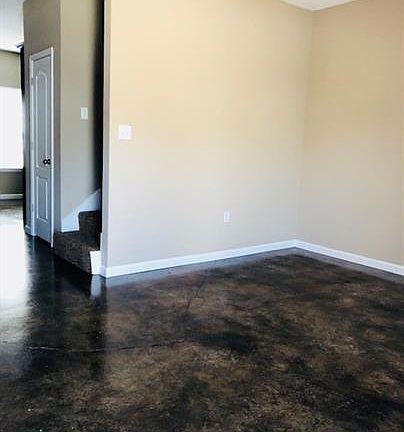 3rd image of 950 E Craighead Forest Rd APT 115
