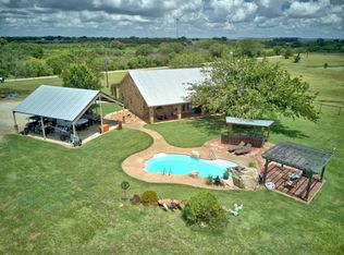 525 Wilson Rd, Seguin, TX 78155