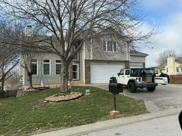 3204 Tepee Ct, Independence, MO 64057