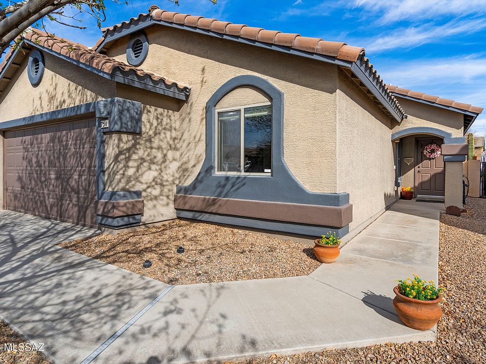 1st image of 750 W Calle Ormino