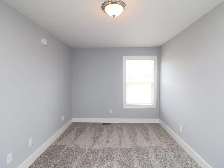 128 Abbey Rd