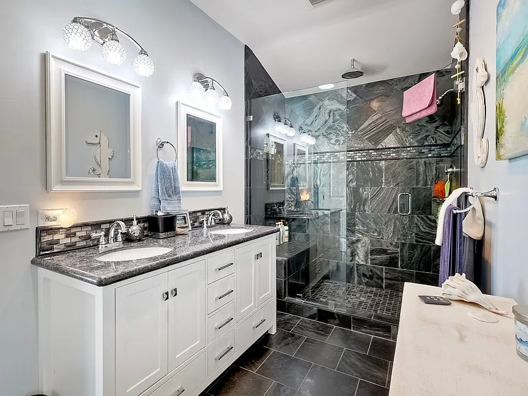 4430 Cape May Ave — Photo 10
