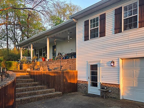 3rd image of 181 Old Jones Rd