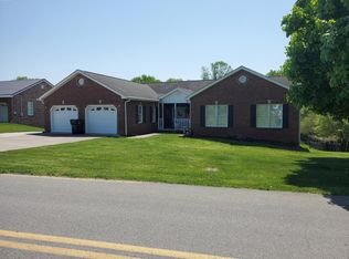 332 Berry Ridge Rd, Jonesborough, TN 37659