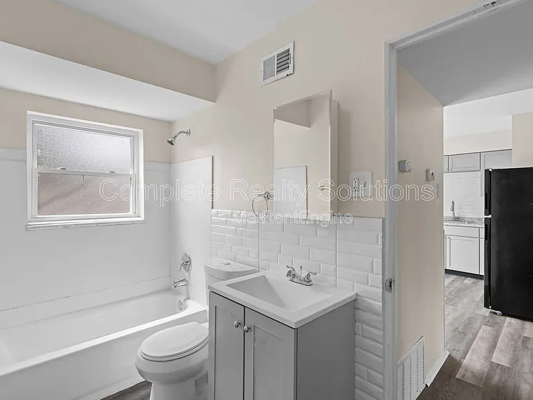 2323 Woodson Rd #I — Photo 5