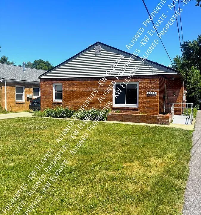 1179 Elmwood Rd