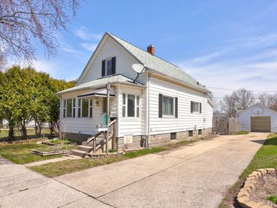 1509 S Grant St, Bay City, MI, 48708