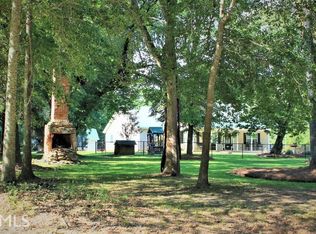 28 Langston Rd, Griffin, GA 30223