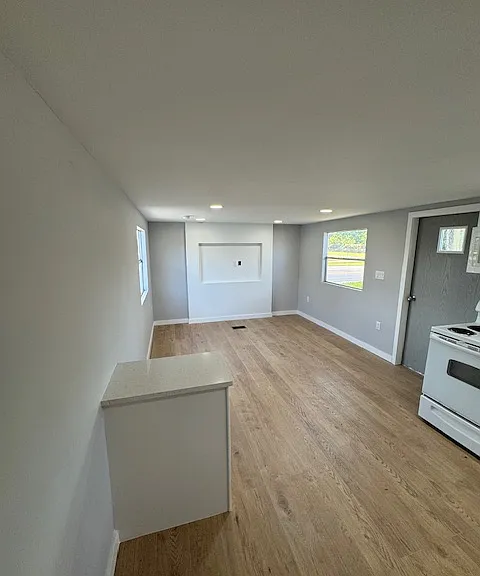 6810 Maple Ln #4 — Photo 10