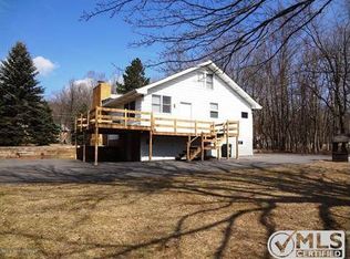 30 Tamarack Ter, Albrightsville, PA 18210