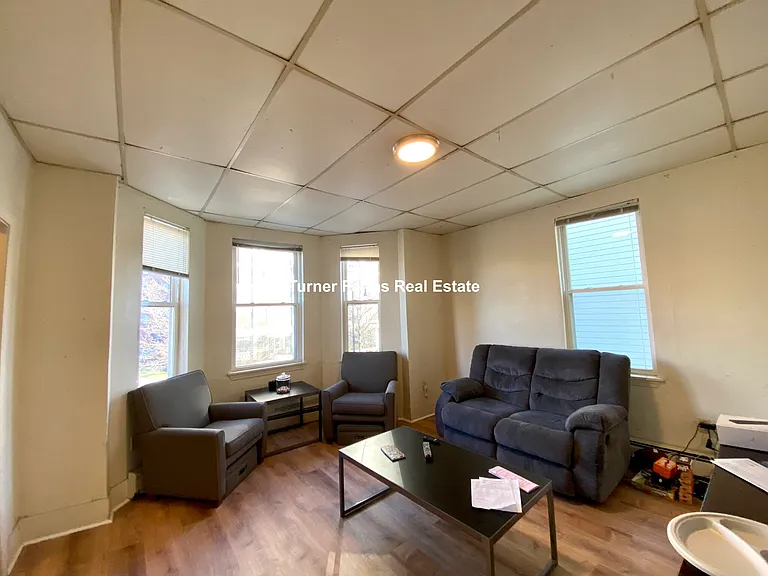 1572 Tremont St #2F — Photo 13
