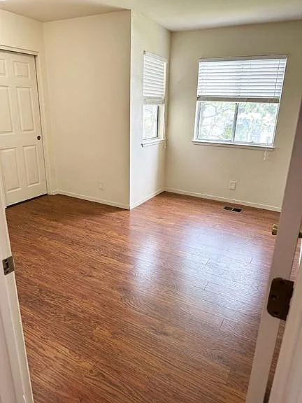 805 Saint Francis Blvd — Photo 4