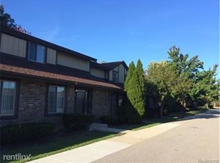 28129 Franklin Rd UNIT 101, Southfield, MI 48034